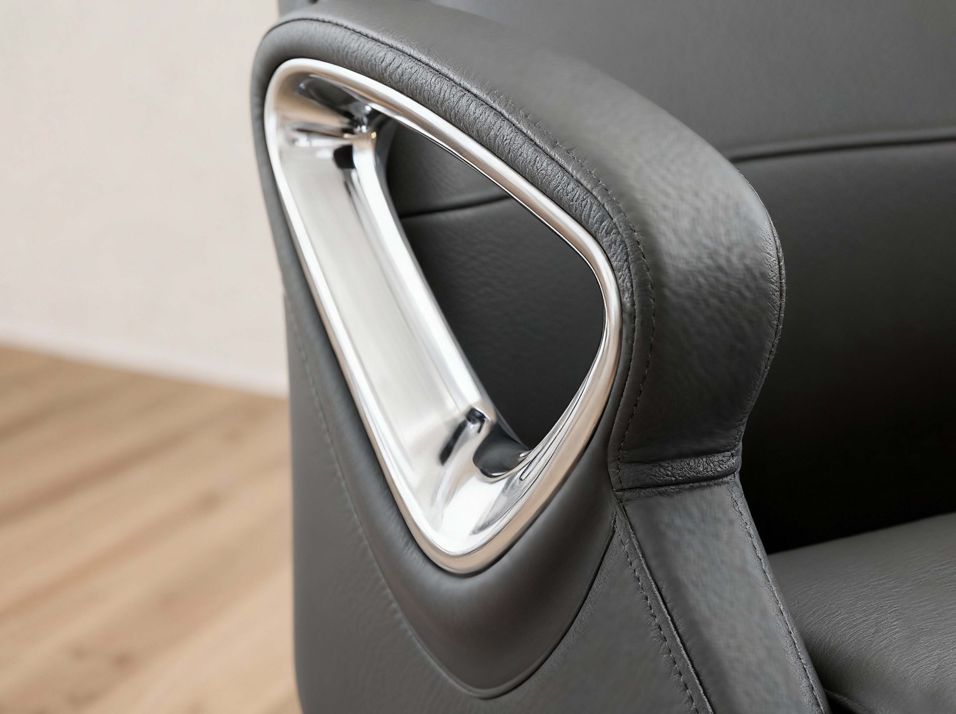 Aura Leather Executive Chair